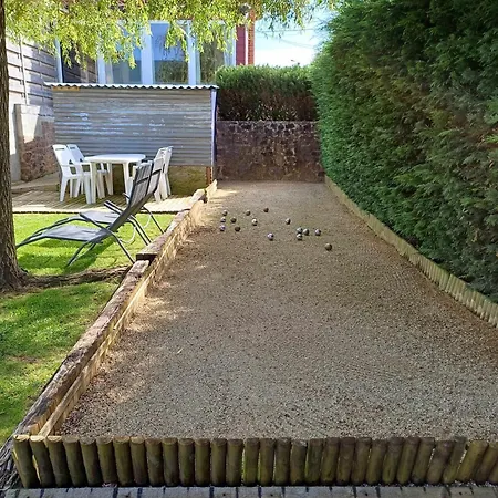 L'evasion Thudinienne, Et Сasa de vacaciones